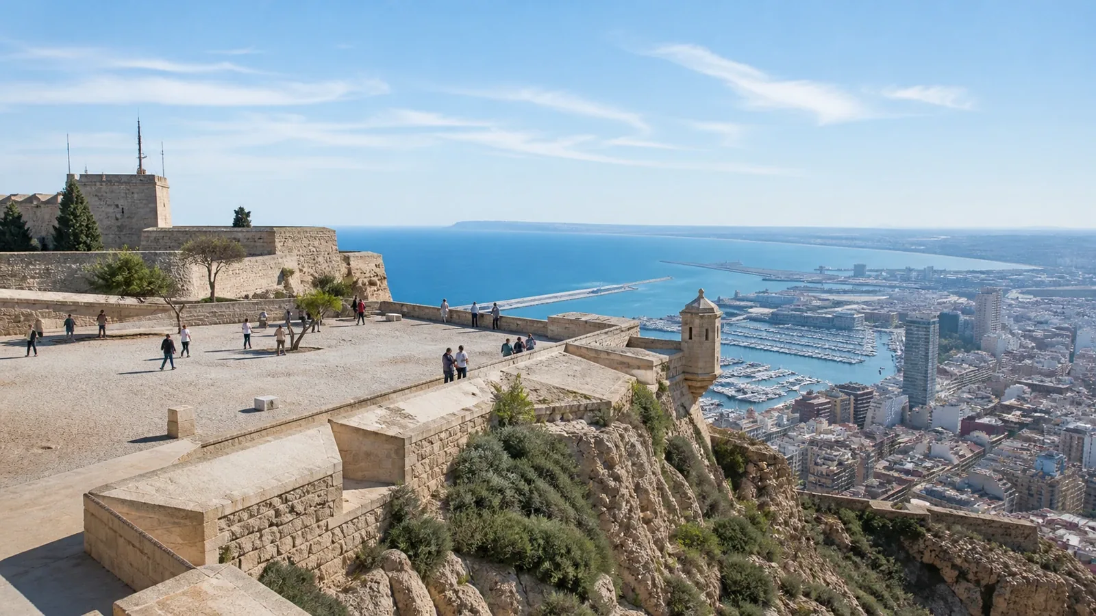 Qué hacer en Alicante para descubrir la ciudad más allá de la playa