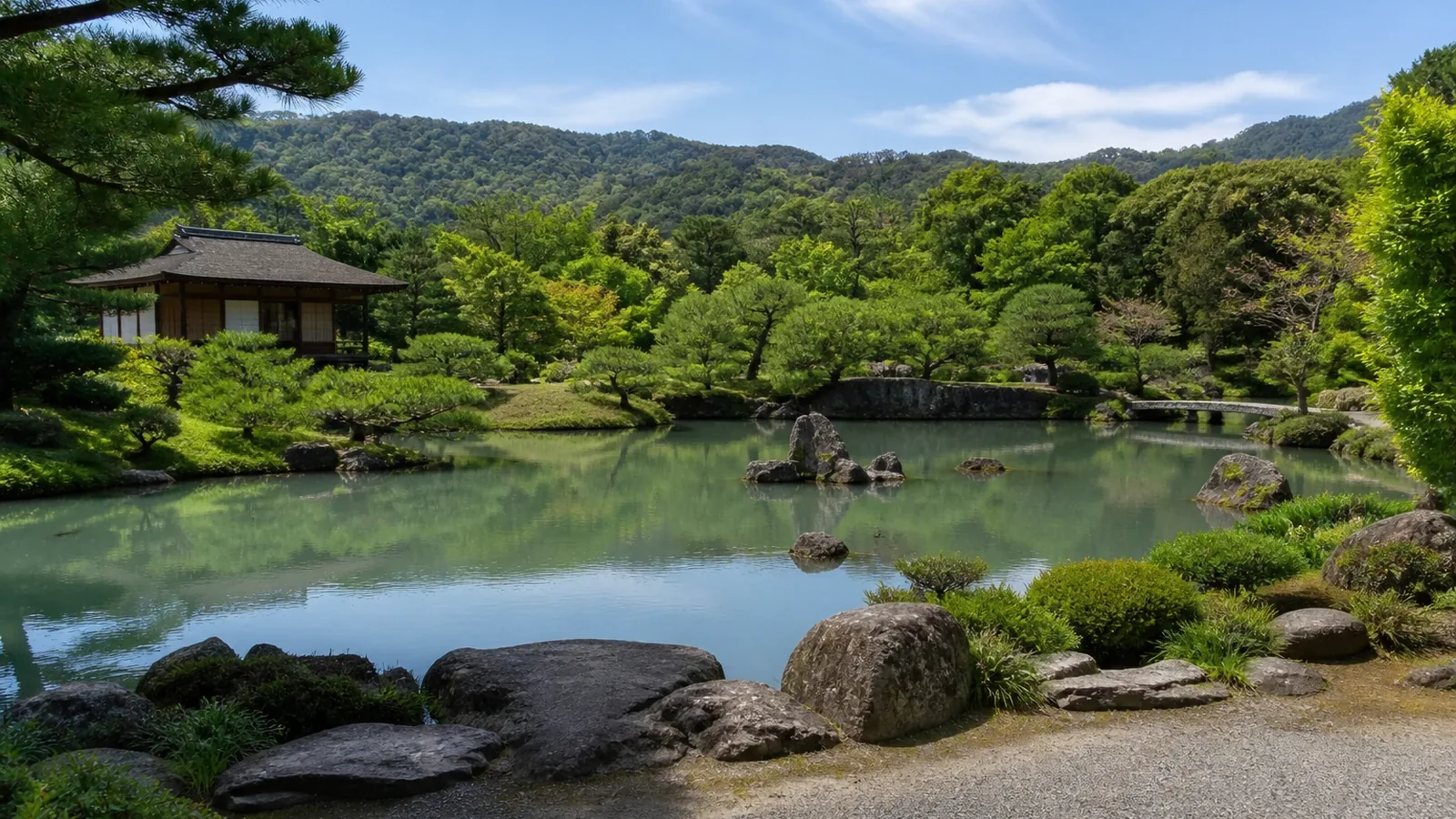 Einen japanischen Garten in Nara besuchen