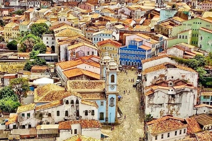 Vue en hauteur du centre historique du Pelourinho