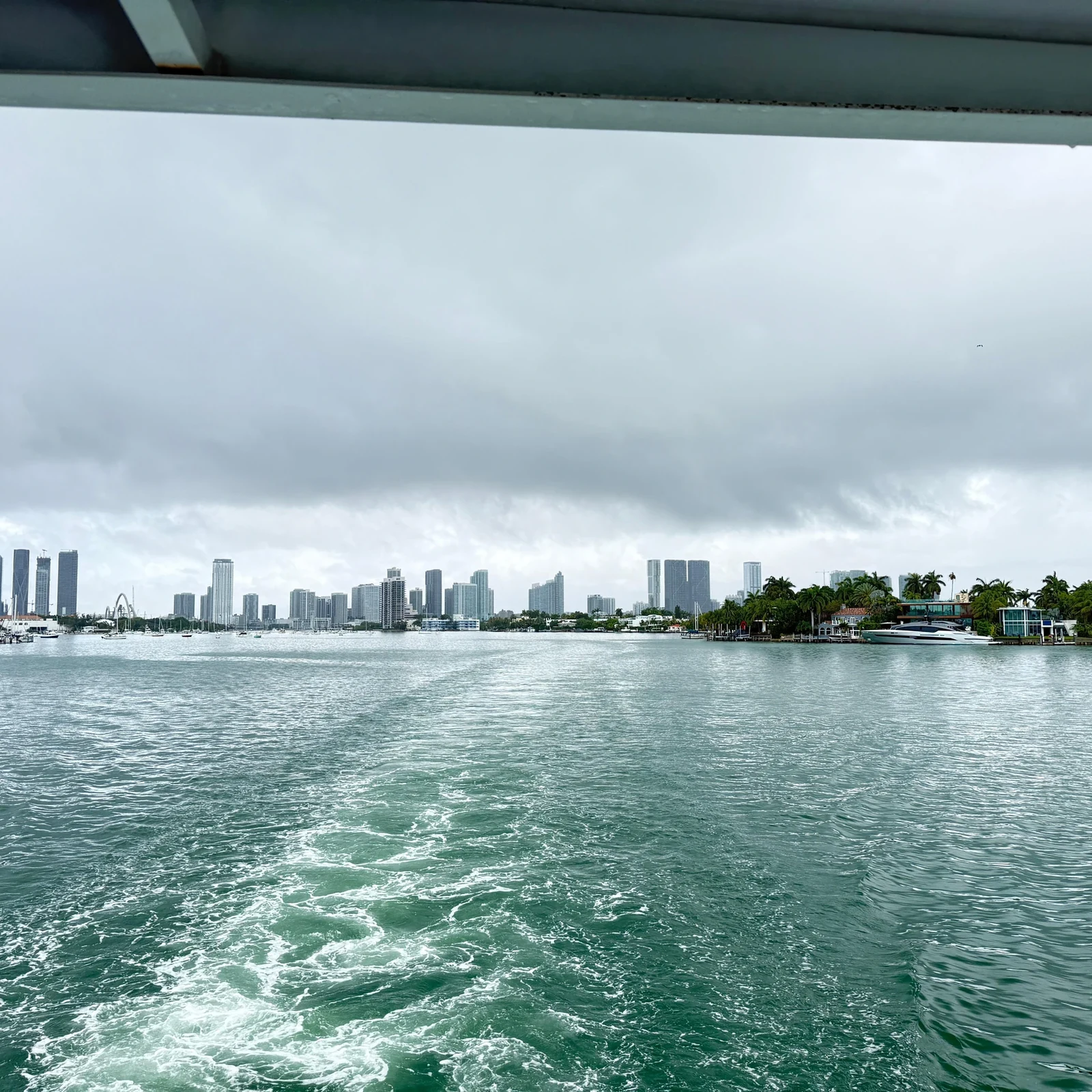 Entdecke Miami flexibel im offenen Panoramabus