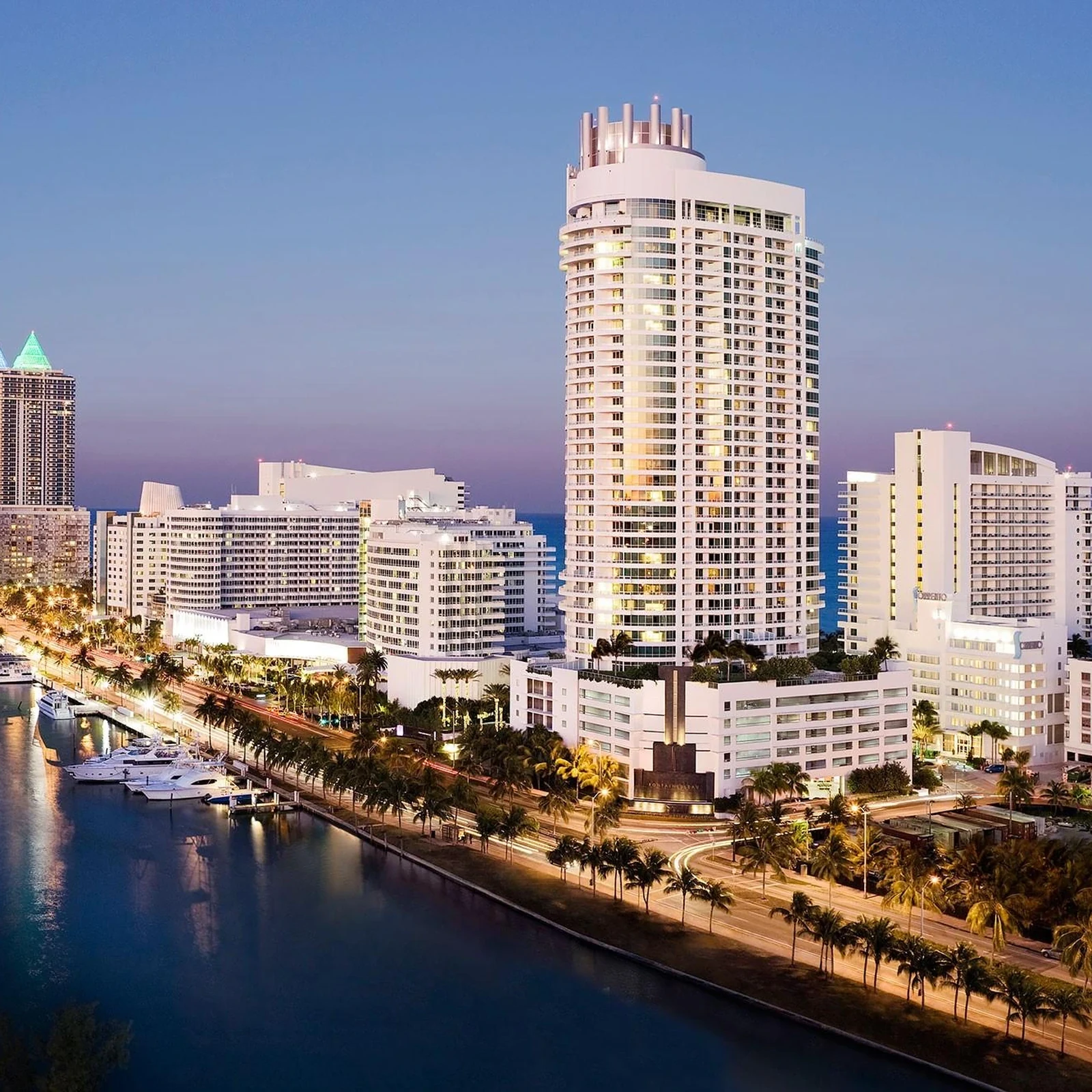 Fontainebleau Miami Beach : une journée spa, piscines, plage et fitness