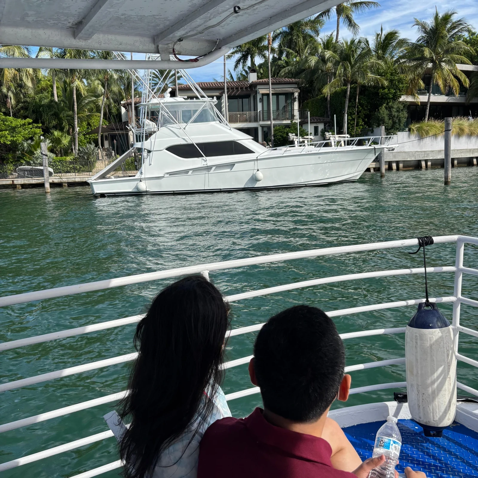 Miami Skyline Cruise of Millionaire Homes: crucero por Biscayne Bay con vistas al skyline de Miami