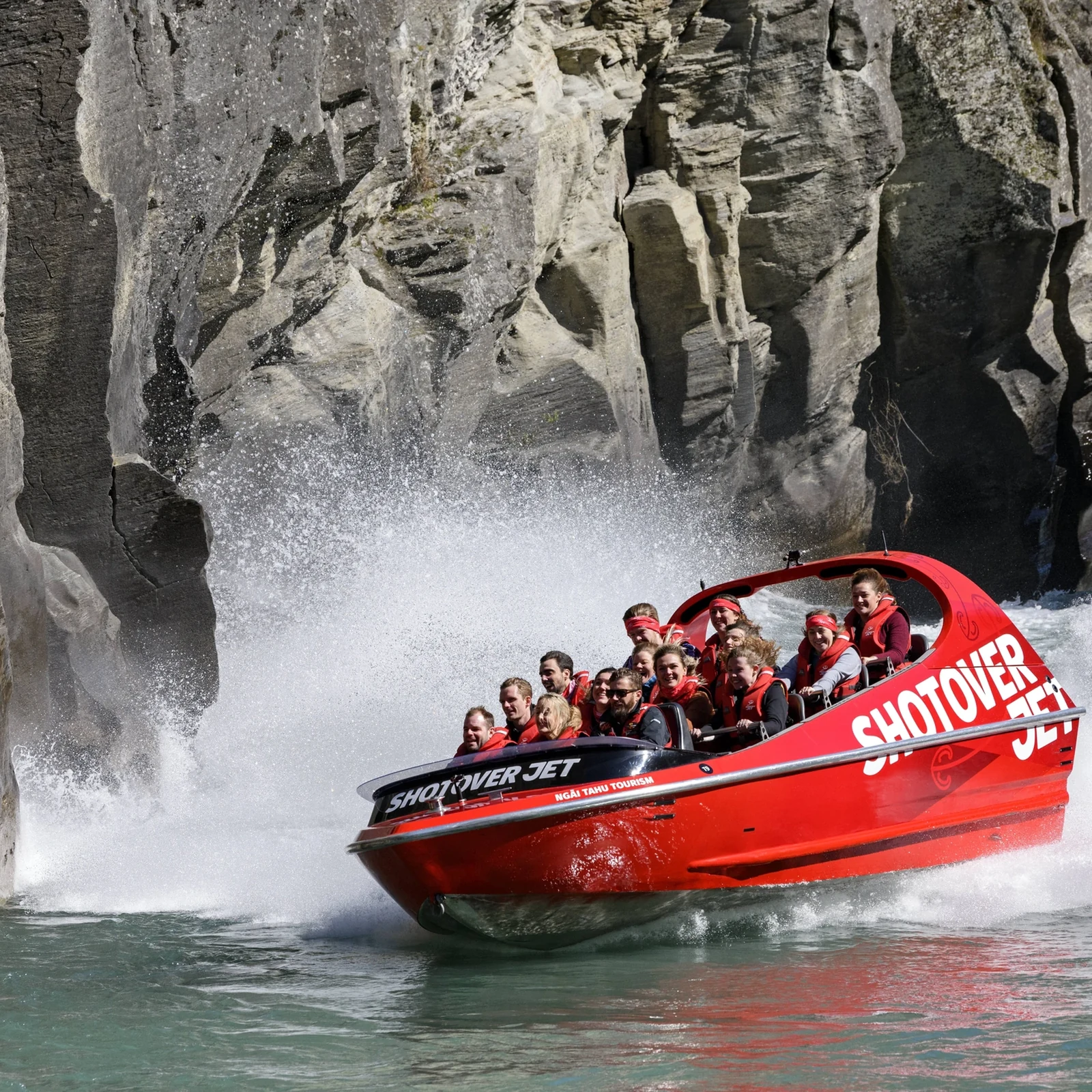 Shotover Jet Queenstown: Extreme Shotover River Jet Boat Ride