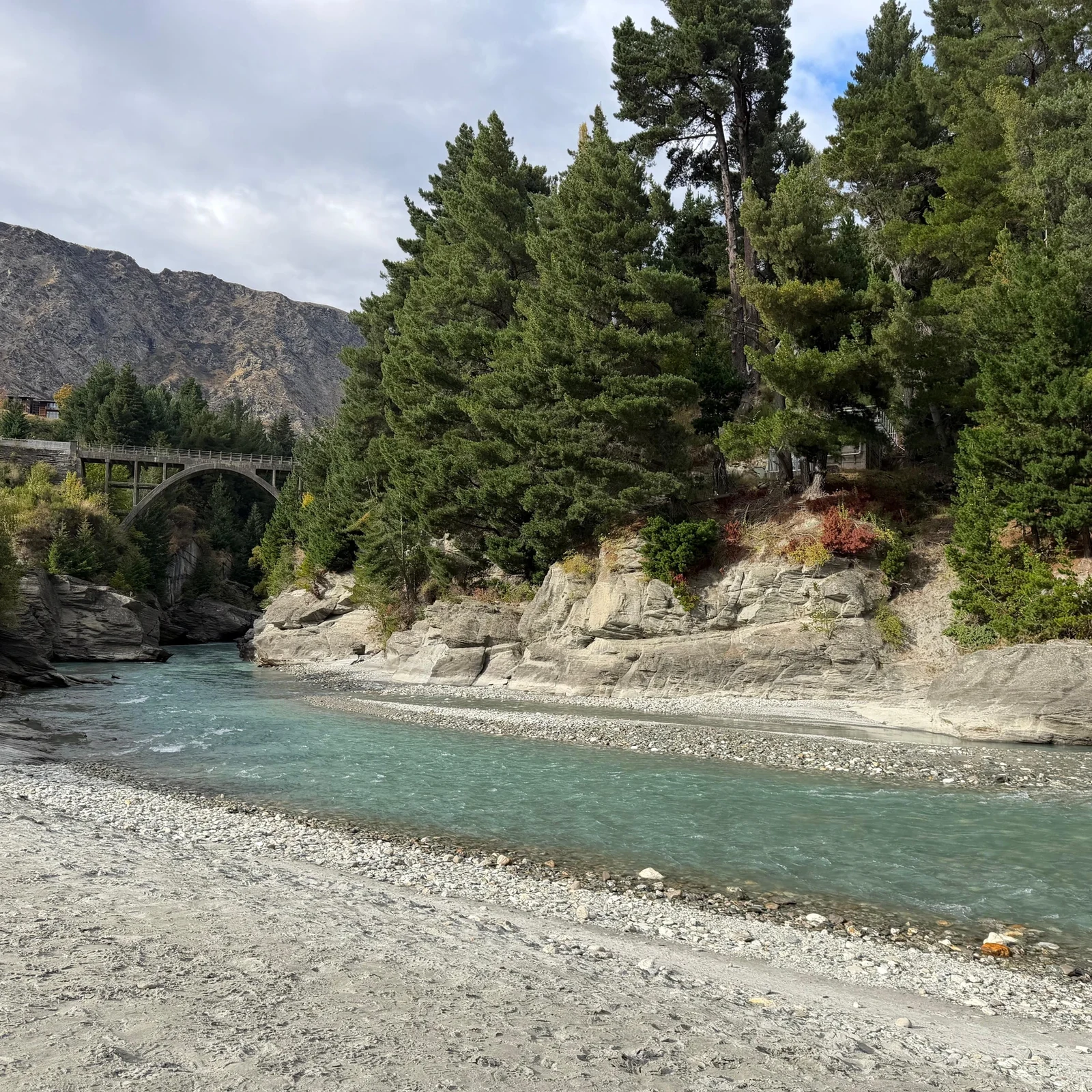 Shotover Jet Queenstown: adrenaline in the Shotover Canyons