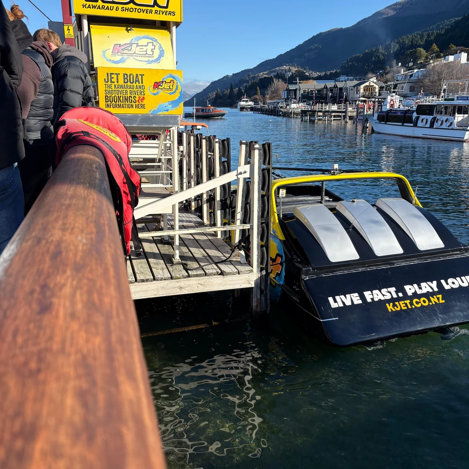 Jet boat en Queenstown por Shotover y Kawarau: 360° de adrenalina