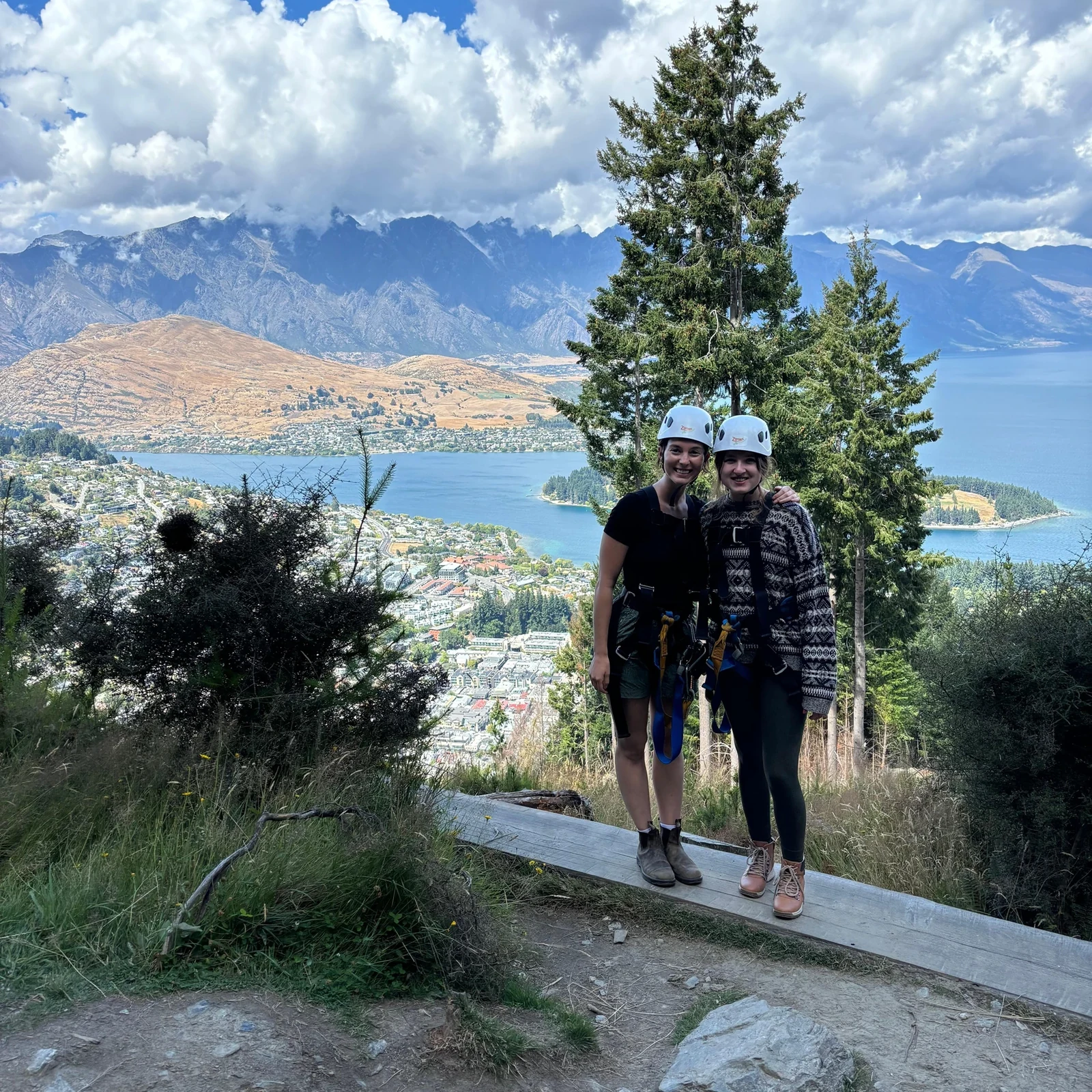 Tirolinas en Queenstown entre el bosque de Bob’s Peak