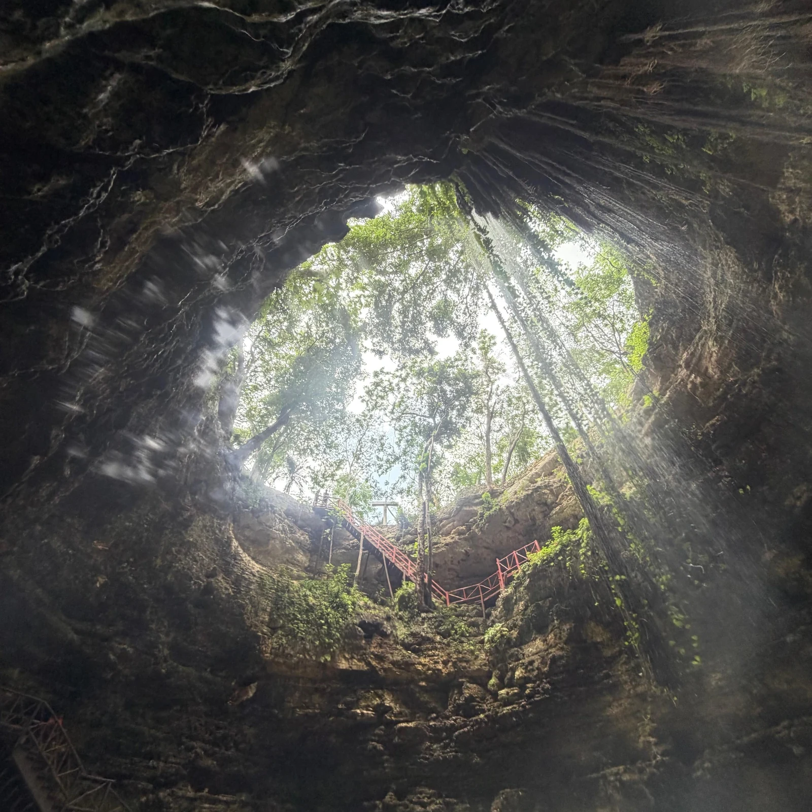 Chichén Itzá Tour mit Cenote und Valladolid ab Cancún