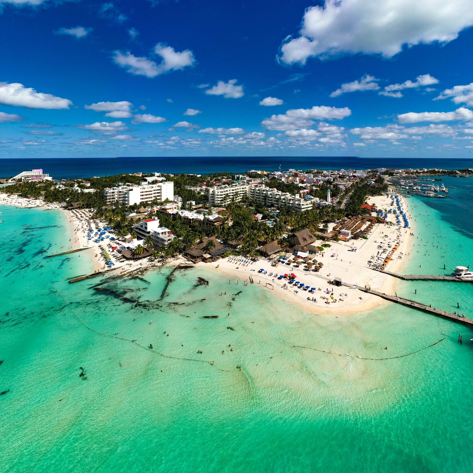Isla Mujeres en catamarán desde Cancún: barra libre, snorkel y Playa Norte