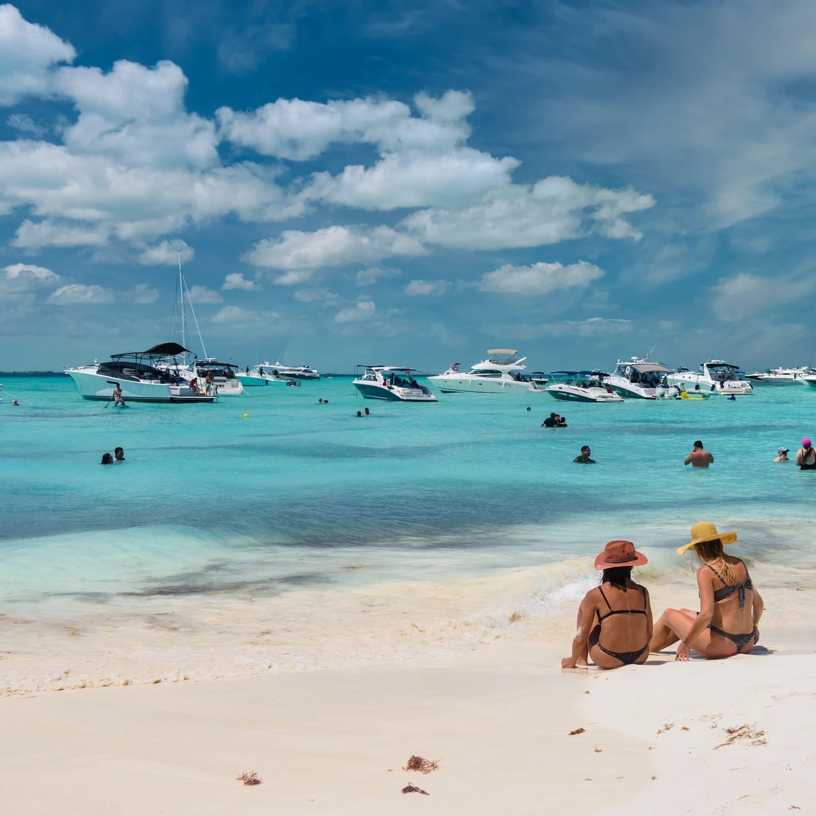 Isla Mujeres Katamaran Tour ab Cancún: Schnorcheln, Playa Norte und Open Bar
