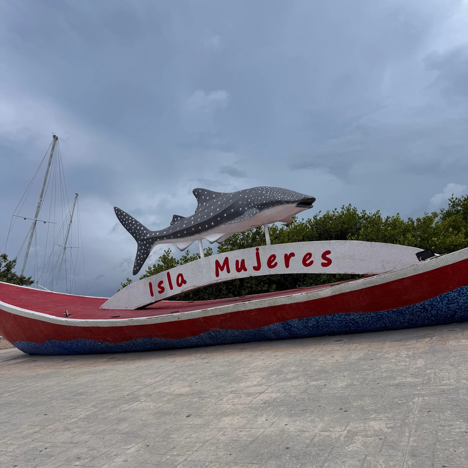Isla Mujeres Katamaran Tour ab Cancún: Schnorcheln, Playa Norte und Open Bar