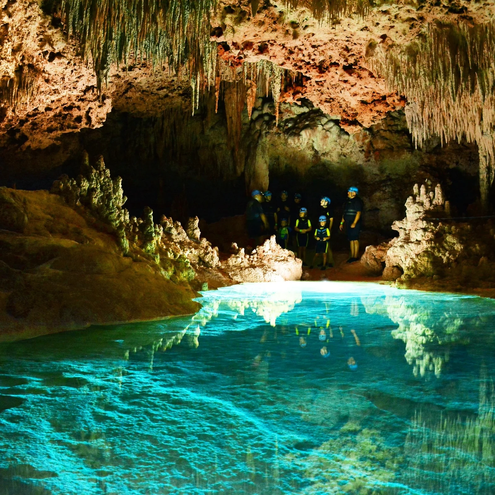 Río Secreto Playa del Carmen: cuevas, ríos subterráneos y tour guiado