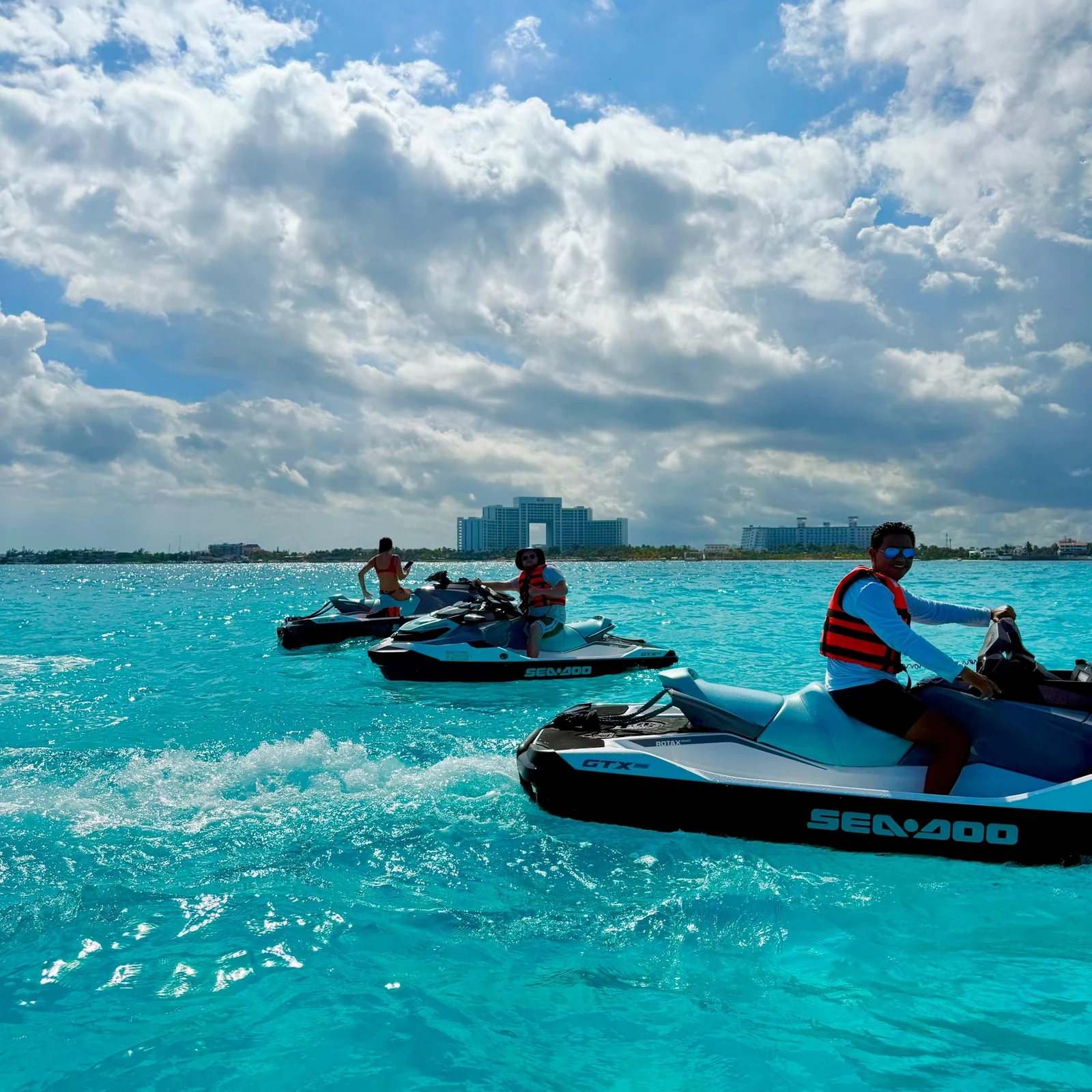 Jetski und Schnorcheln in Cancún