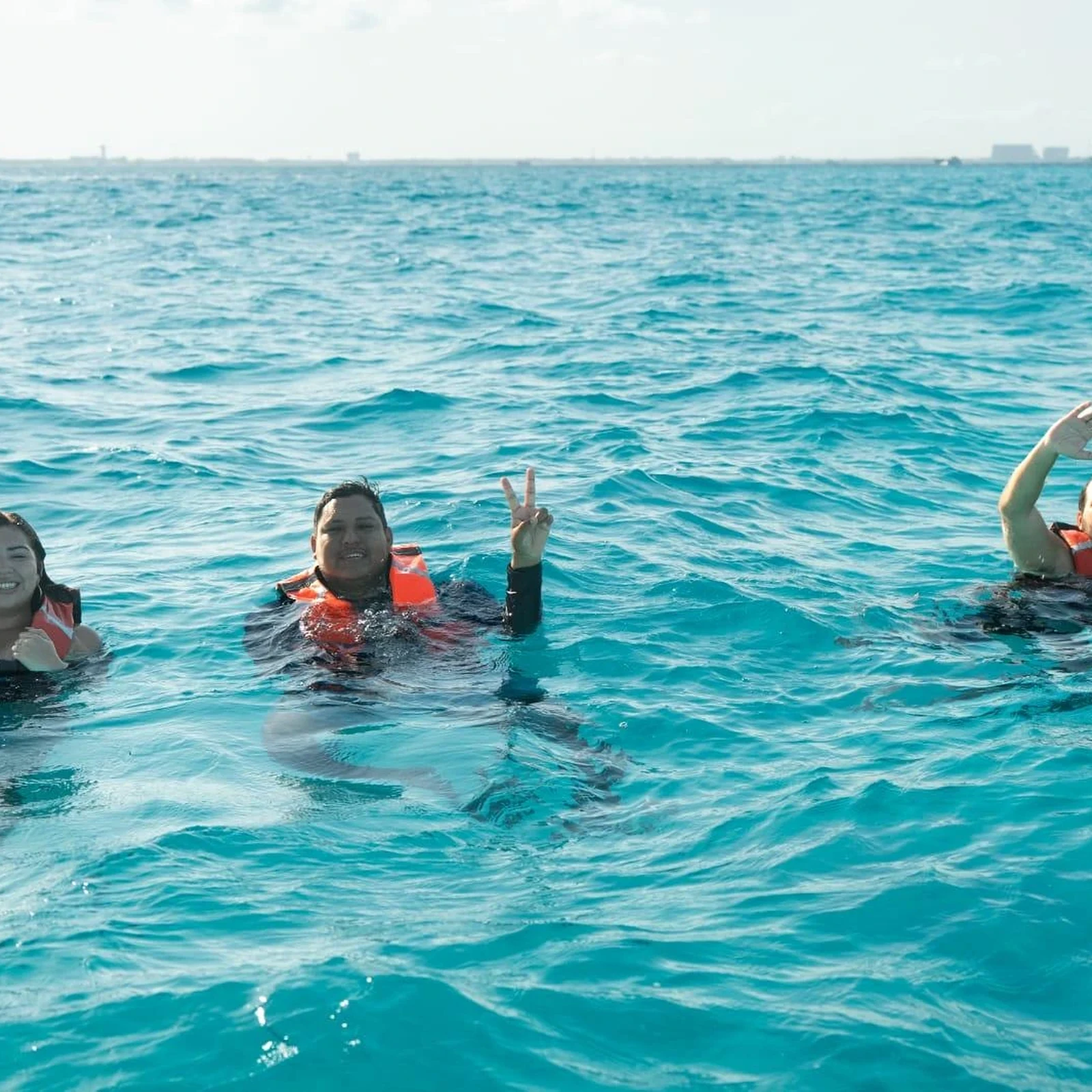 Excursion en bateau transparent à Cancún avec baignade à Blanquizal