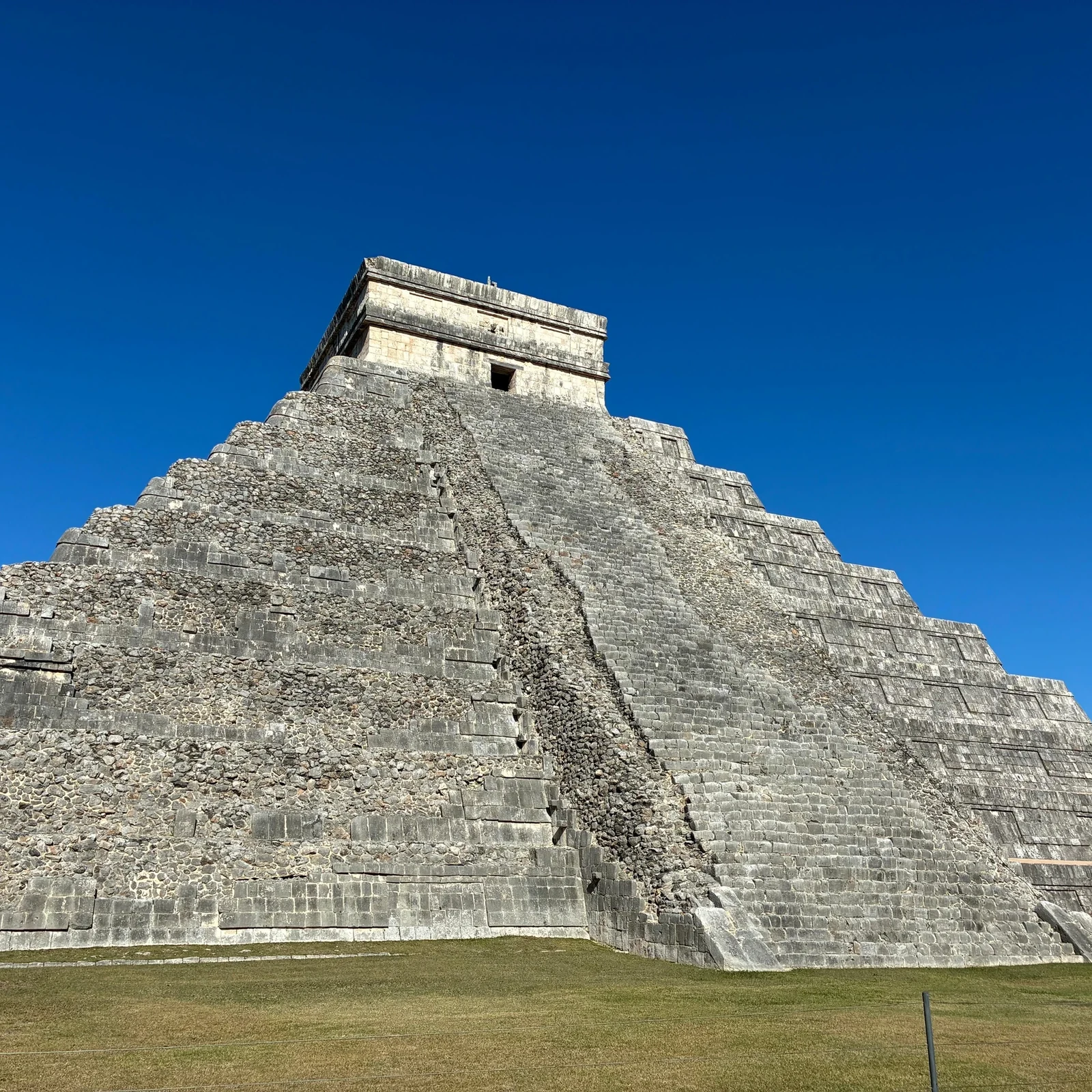 Tour Chichén Itzá desde Cancún con acceso temprano y guía