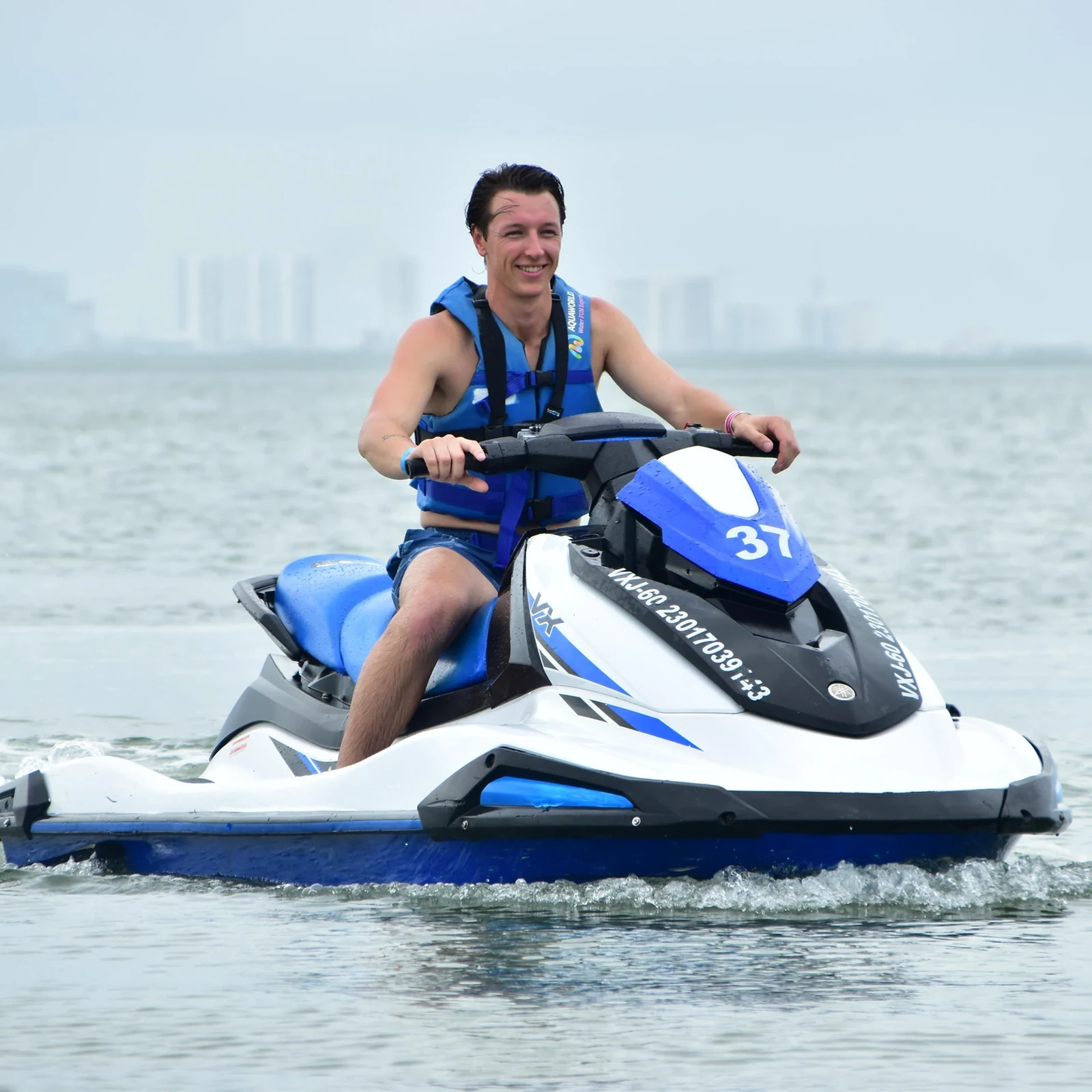 Waverunner mieten in Cancún auf der Nichupté-Lagune