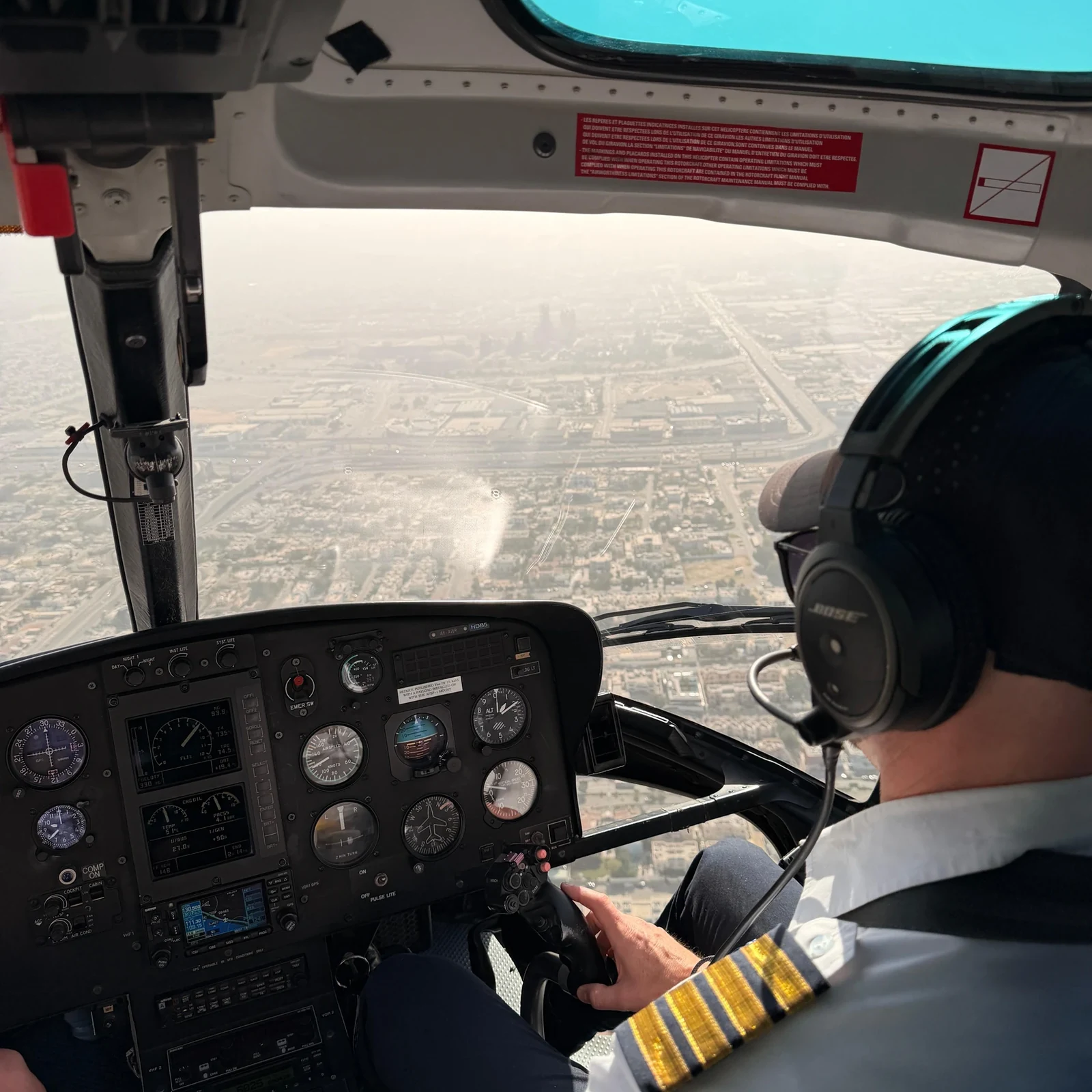 Dubái desde el aire: Palm Jumeirah y el skyline en helicóptero
