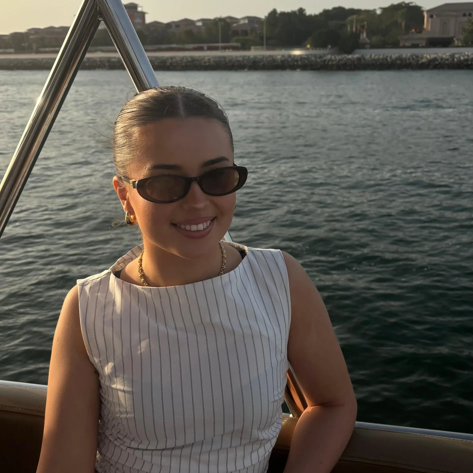Dubaï depuis l’eau : yacht, skyline et coucher du soleil en 1 à 2 heures