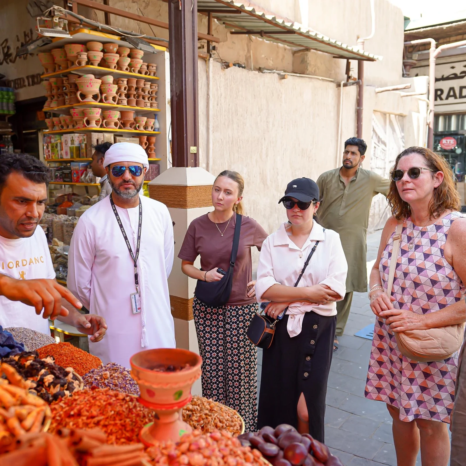 Old Dubai, sus zocos y Dubai Creek con guía y paseo en abra