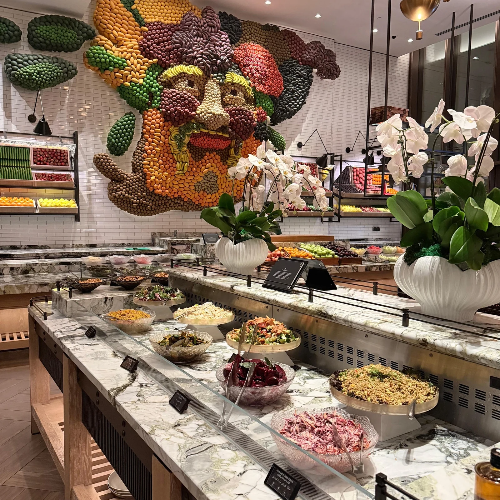 Buffet en Gastronomy, Atlantis The Royal: 17 estaciones en vivo en Dubai