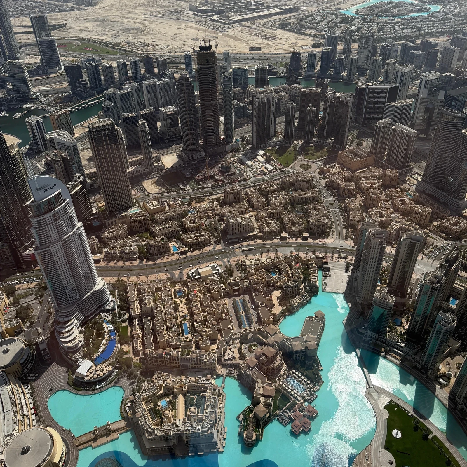 Burj Khalifa VIP : The Lounge aux niveaux 152, 153 et 154