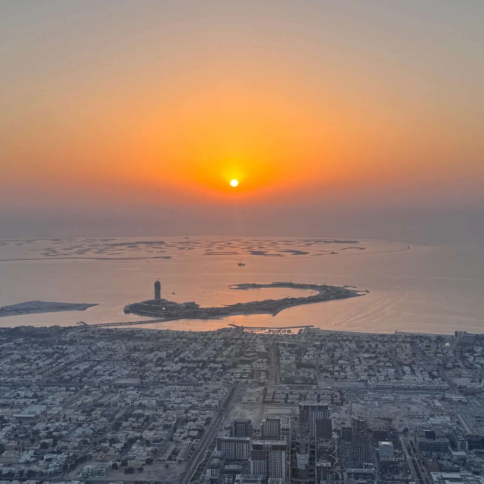 Burj Khalifa VIP : The Lounge aux niveaux 152, 153 et 154