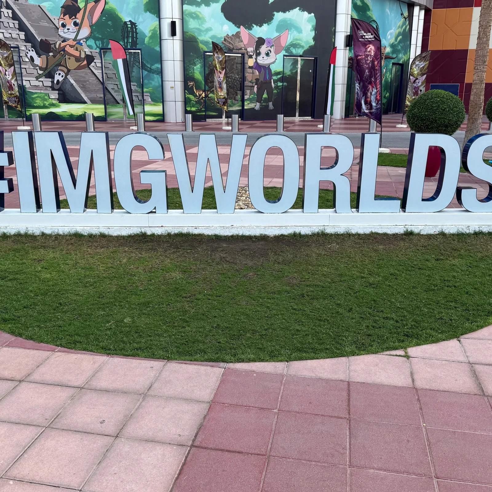 IMG Worlds of Adventure Eintritt Dubai: 1-Tages-Ticket
