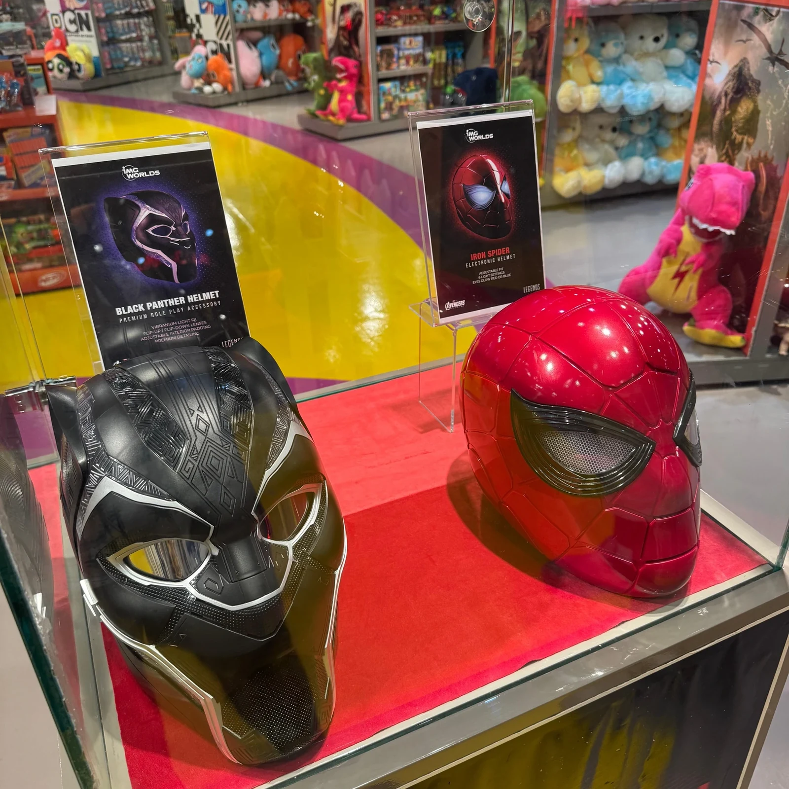 IMG Worlds of Adventure : une journée entre Marvel, Cartoon Network et dinosaures