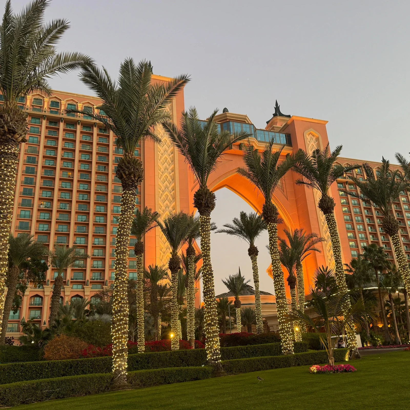 Cena buffet en Saffron: más de 220 platos dentro de Atlantis The Palm
