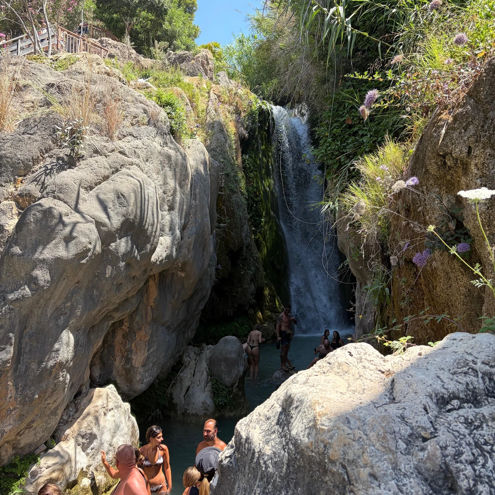 Cascades de l’Algar depuis Benidorm et Albir avec transport et entrée