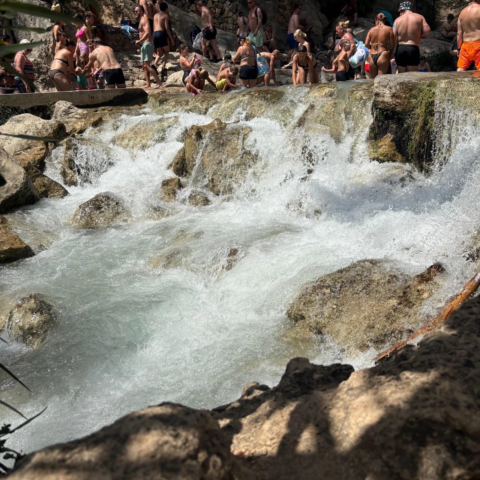 Benidorm en 4x4 : Sierra de Aitana et cascades de l'Algar en une demi-journée