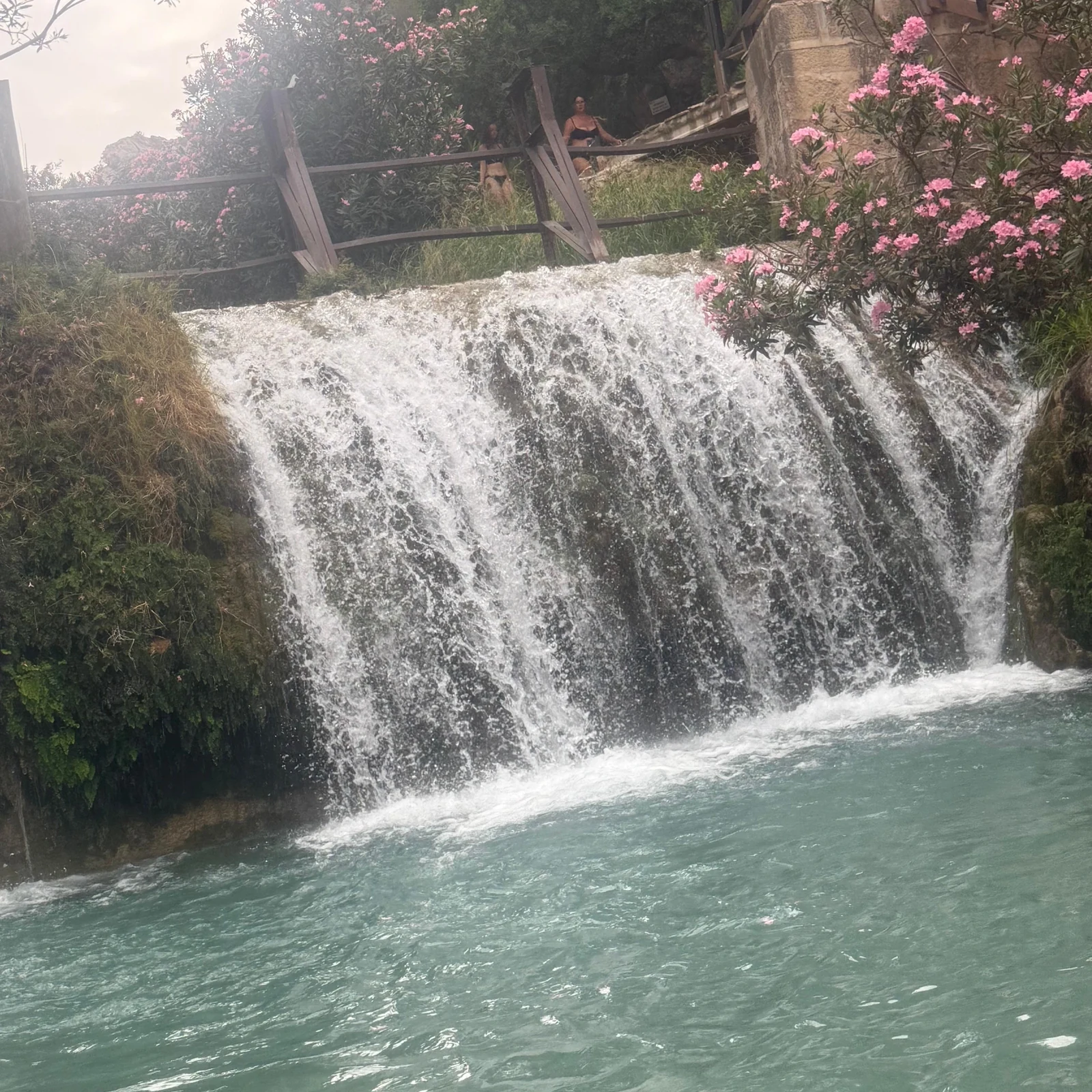 Benidorm en 4x4 : Sierra de Aitana et cascades de l'Algar en une demi-journée