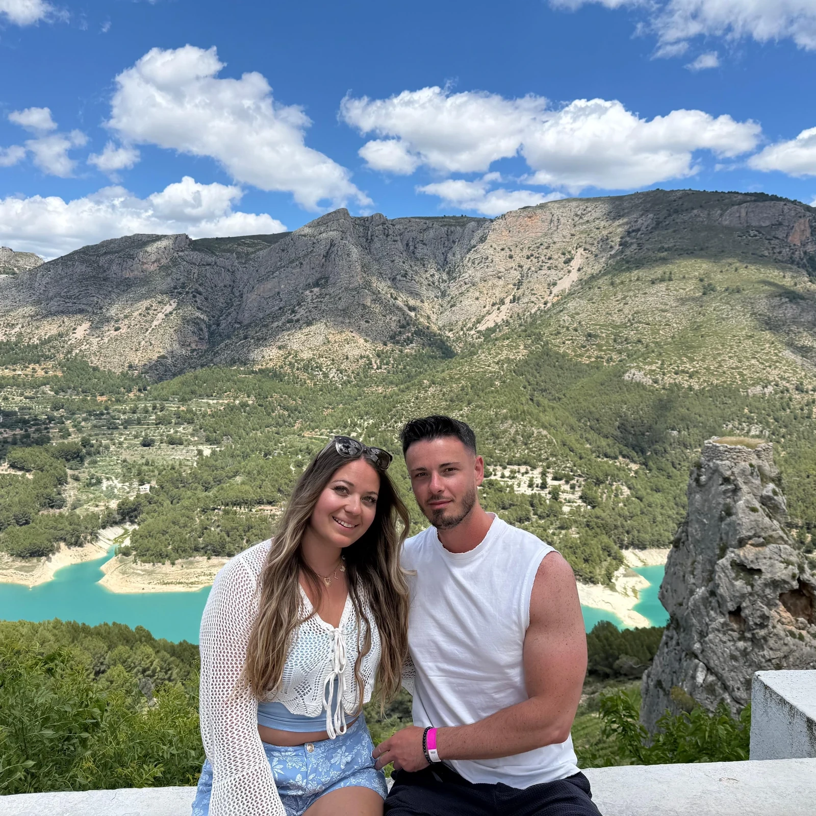 Guadalest y las Fuentes del Algar en Jeep desde Benidorm