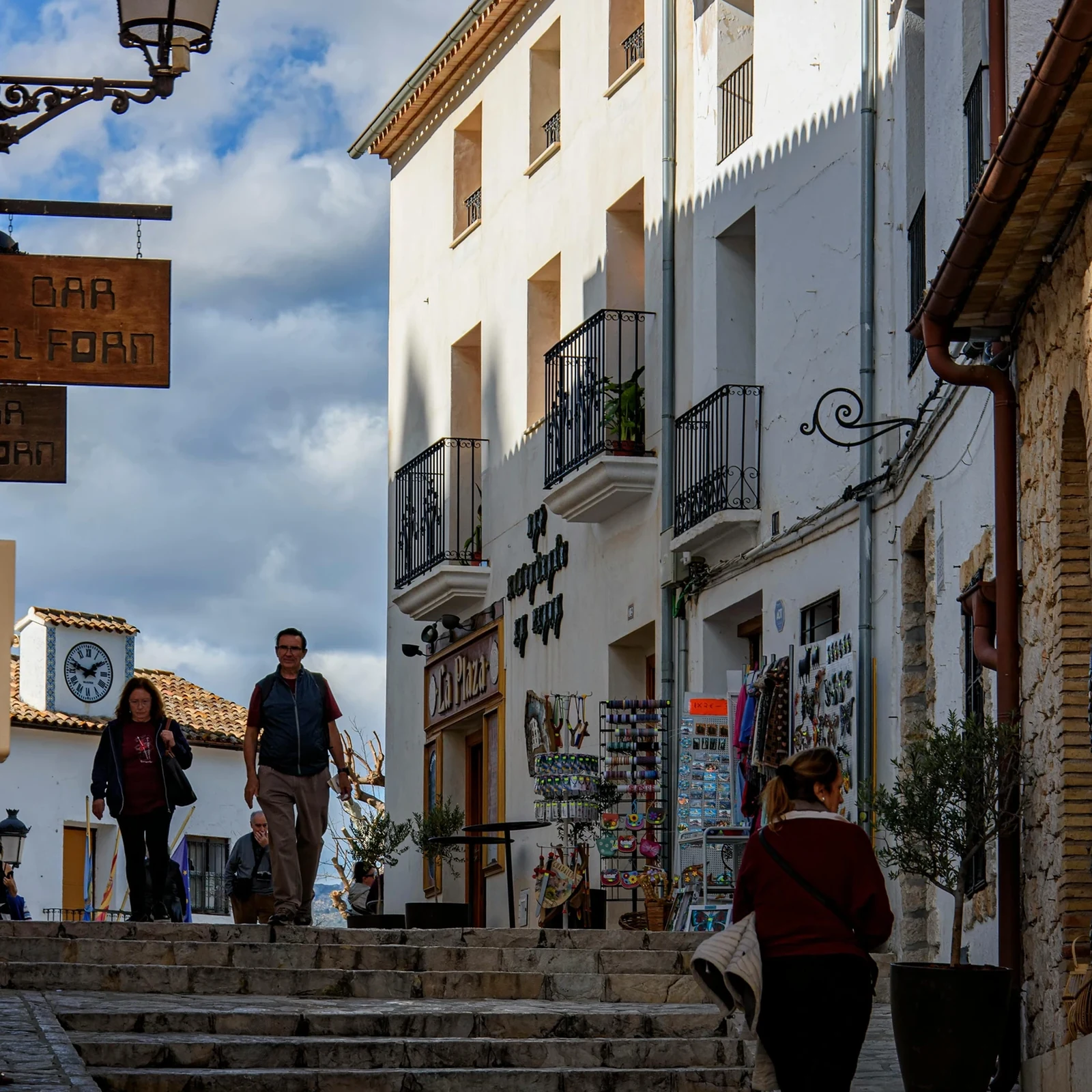 Guadalest et les cascades de l'Algar en une journée depuis Alicante ou Benidorm