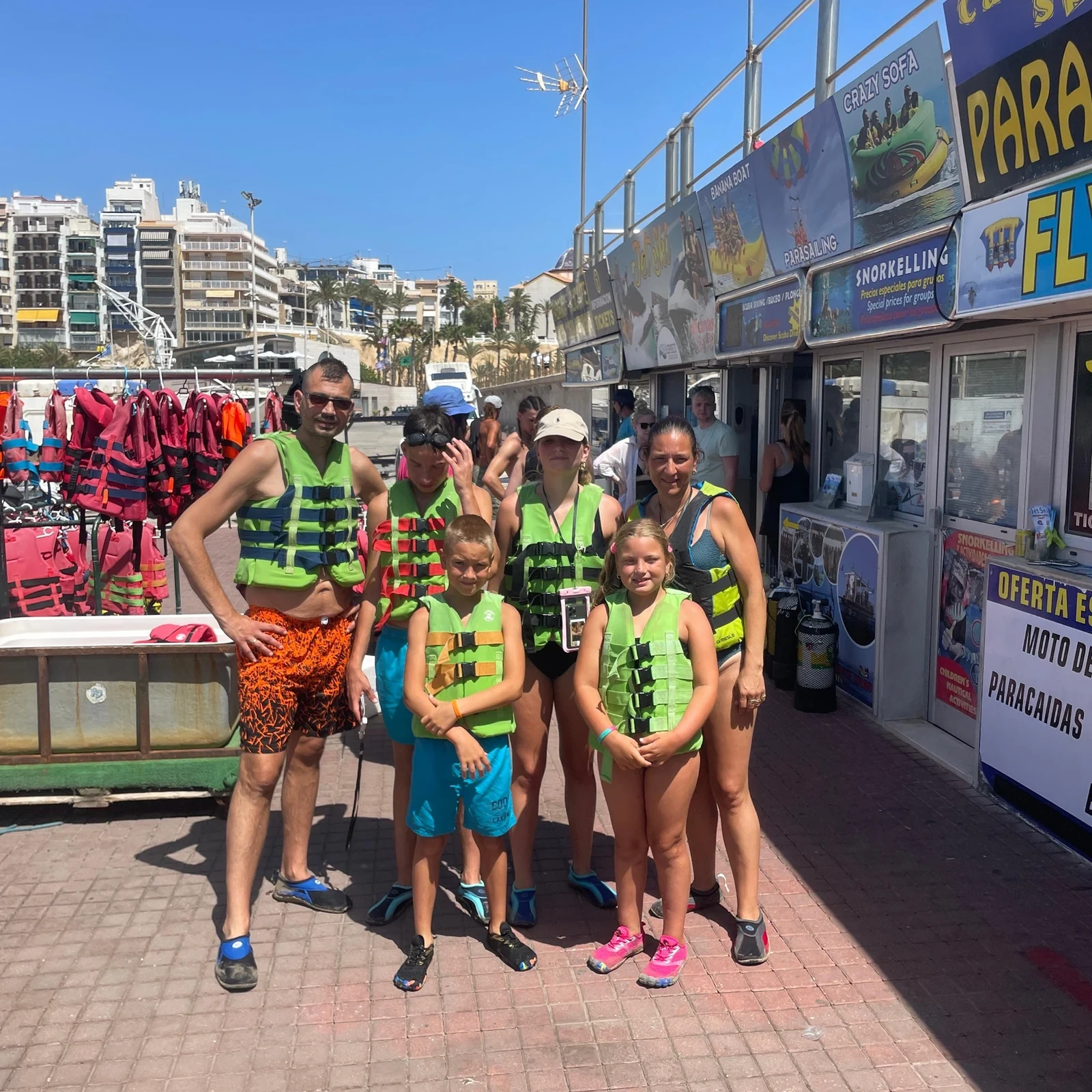 Parasailing in Benidorm: die Costa Blanca aus der Luft sehen