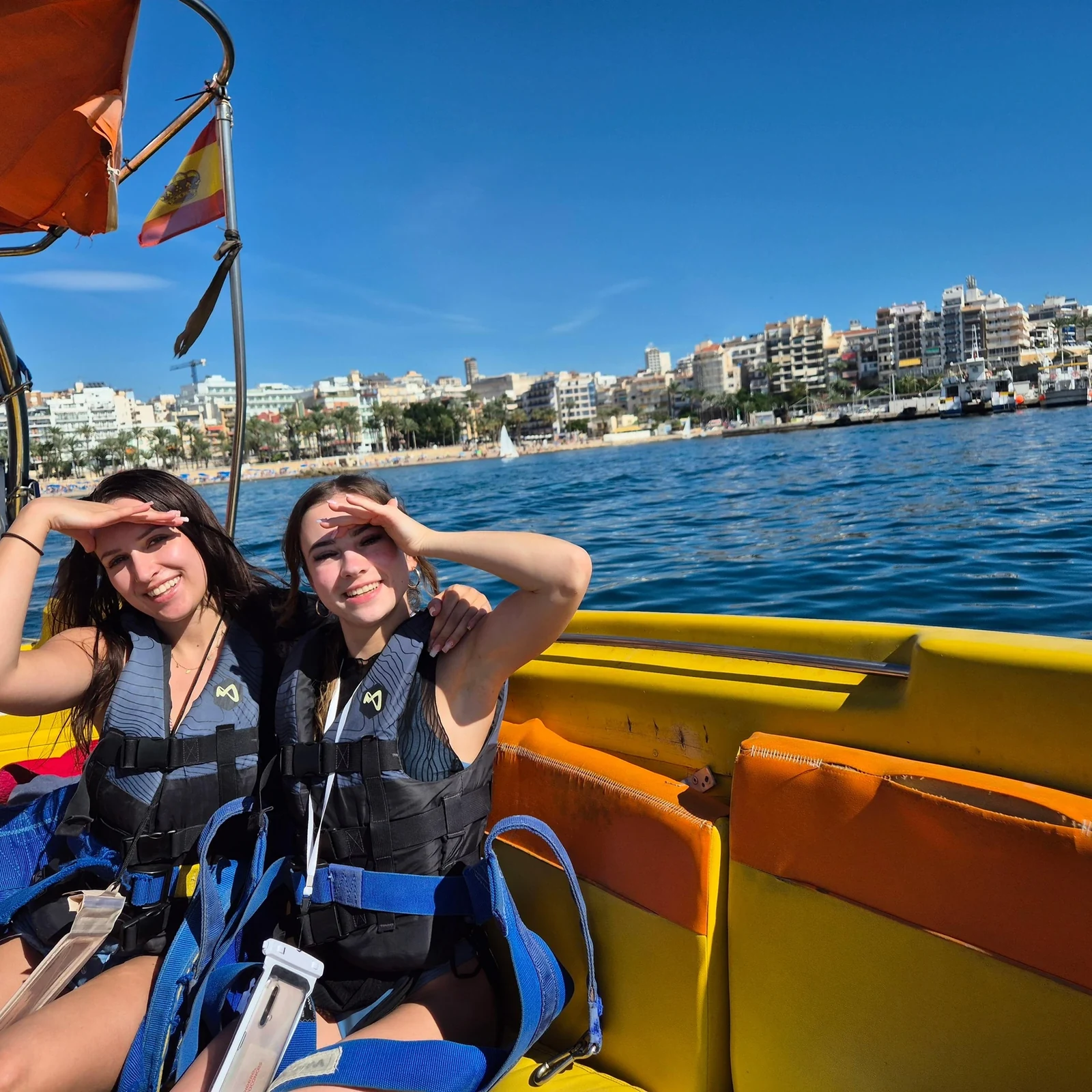Parasailing in Benidorm: die Costa Blanca aus der Luft sehen