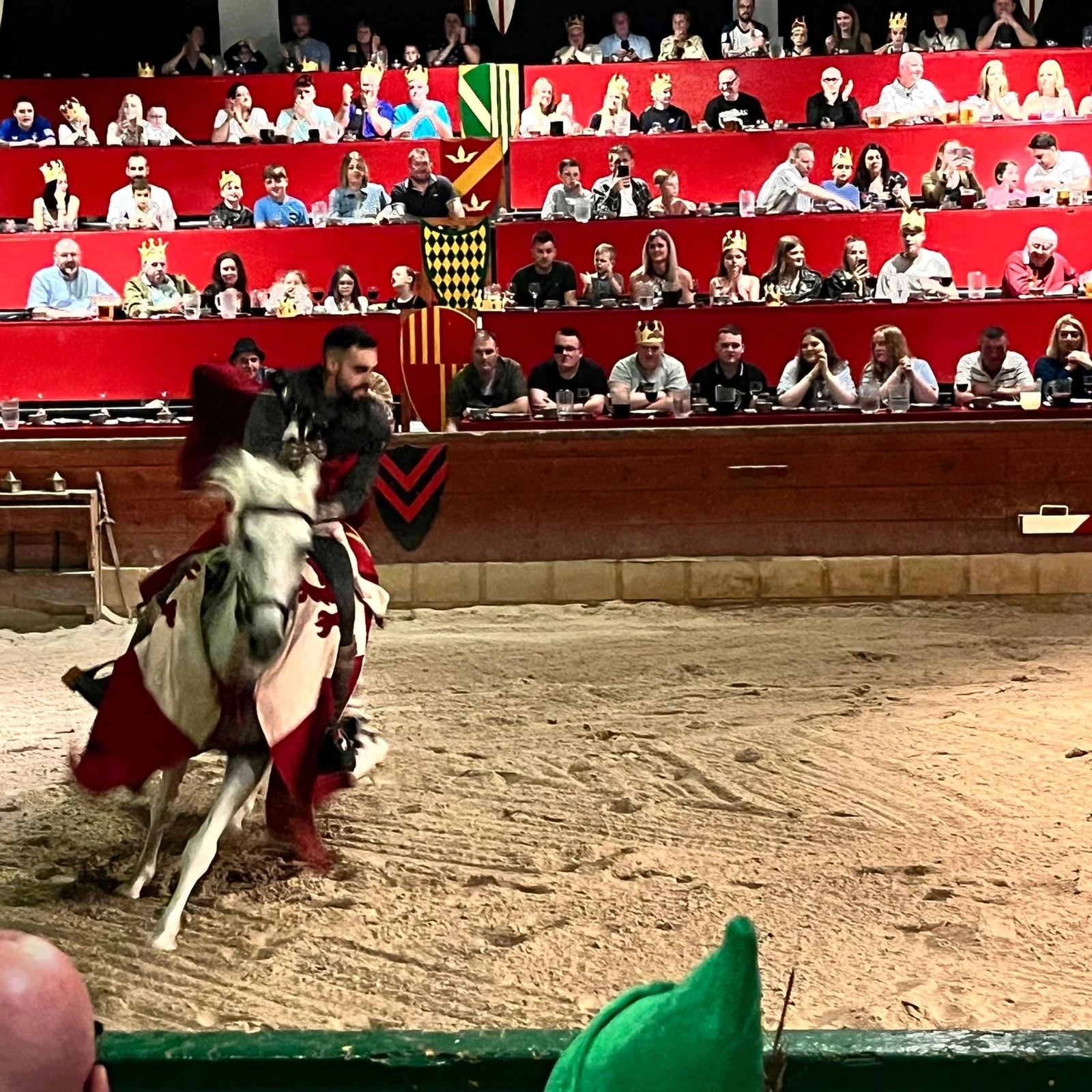 Robin Hood show at Magic Robin Hood with optional dinner