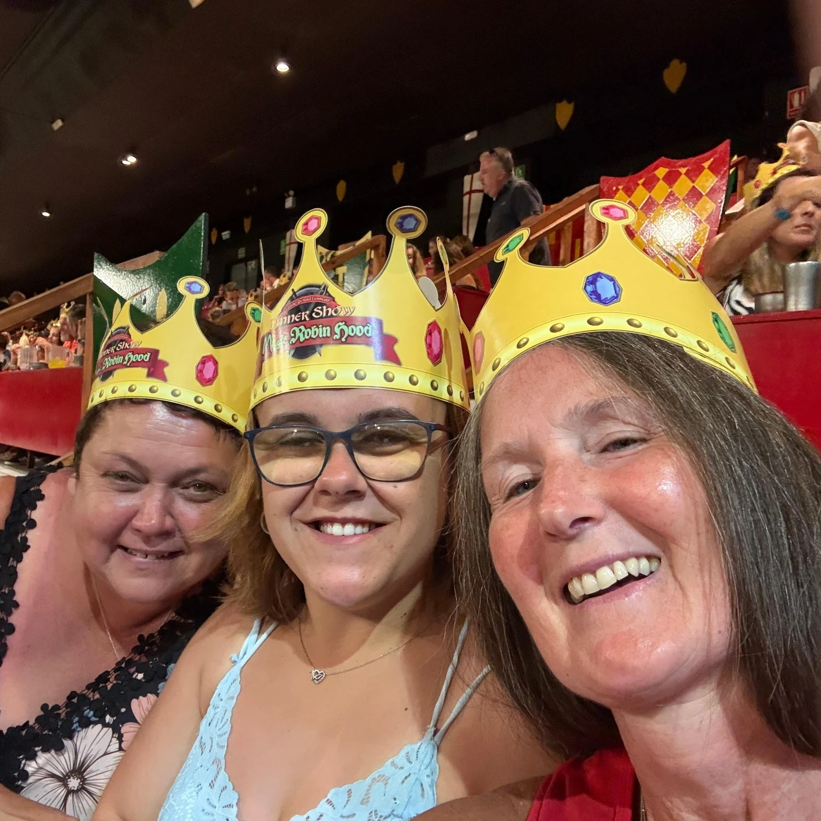 Robin Hood show at Magic Robin Hood with optional dinner