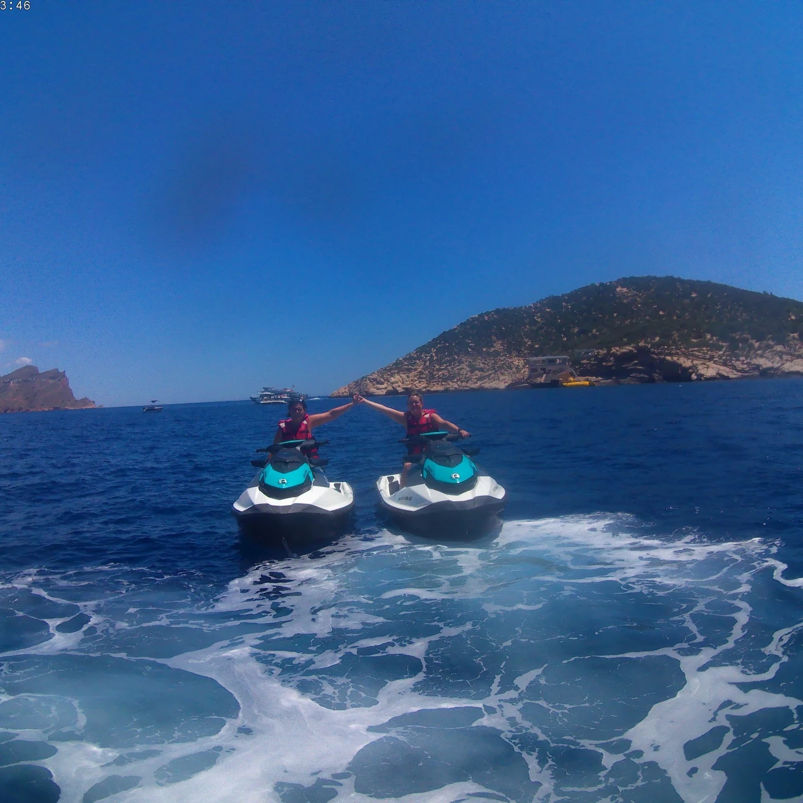 30 Minuten Jetski durch die Bucht von Benidorm