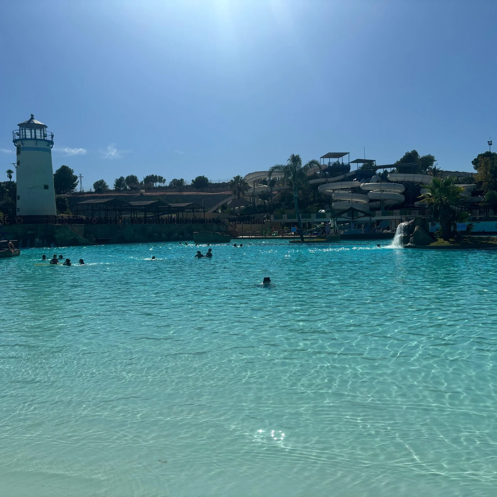 Aqua Natura Benidorm: ein Tag mit Rutschen, Pools und freier Zeiteinteilung