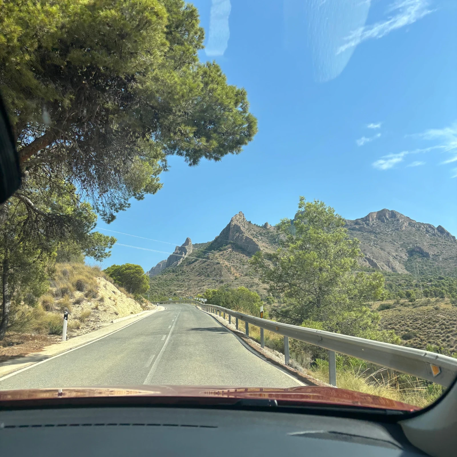 Cuevas de Canelobre y Busot en grupo reducido, con transporte incluido