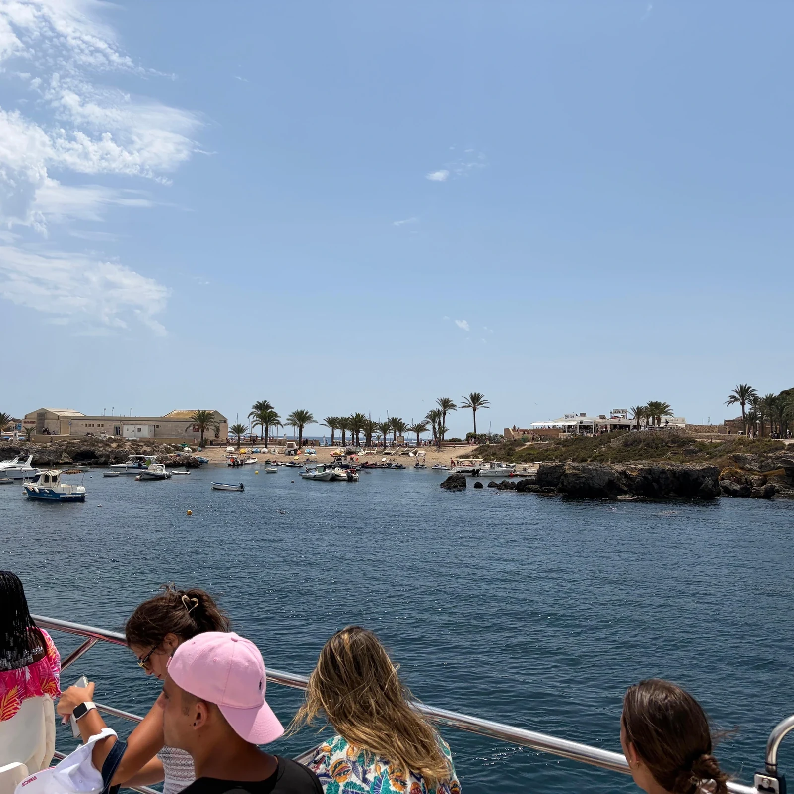 Fähre Alicante–Tabarca: Hin- und Rückfahrt mit flexiblem Rückweg