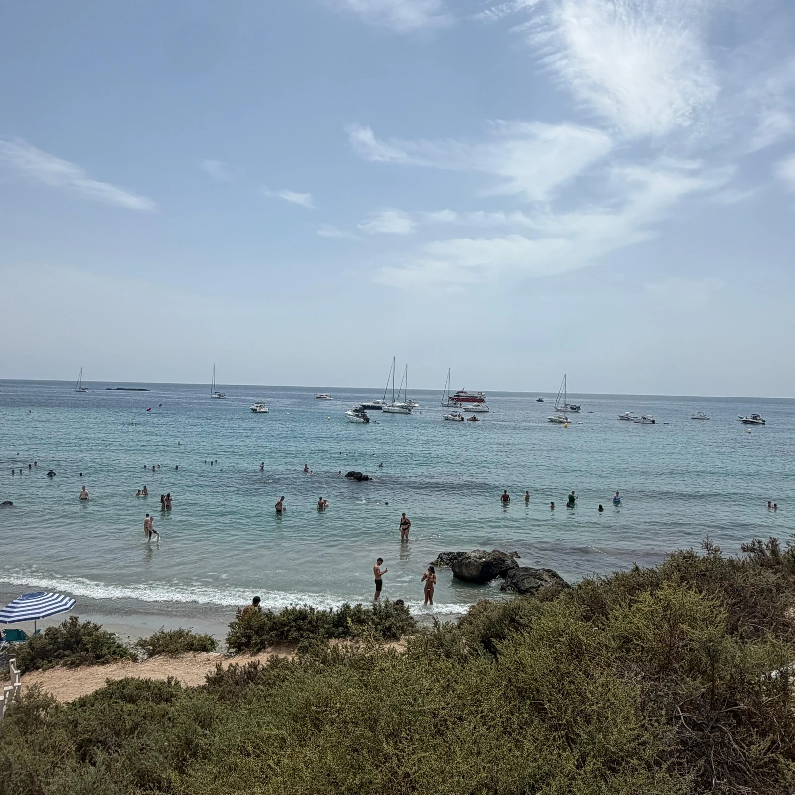 Ferry de ida y vuelta de Alicante a la isla de Tabarca
