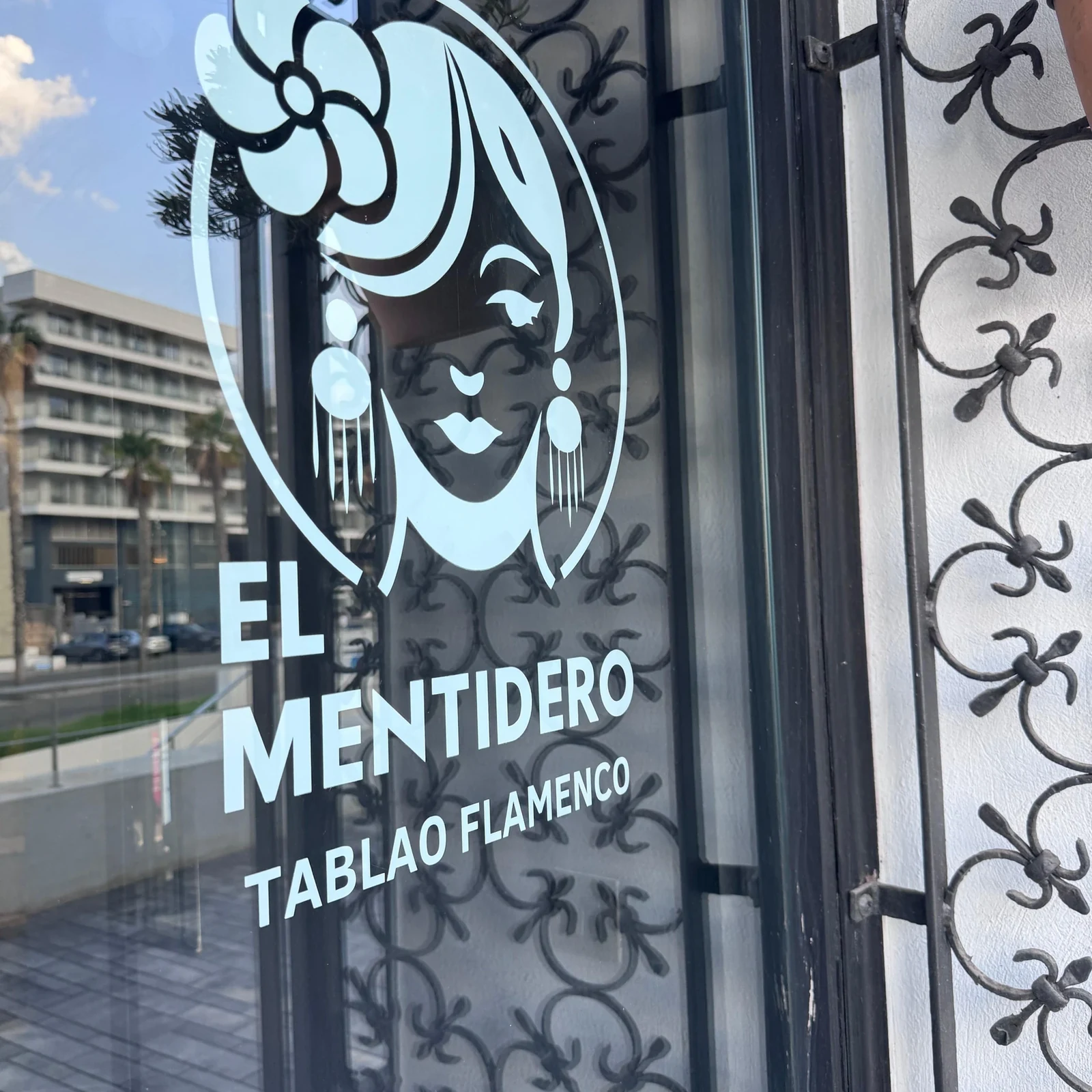 Flamenco en direct à Alicante, avec tapas si vous souhaitez prolonger l’expérience