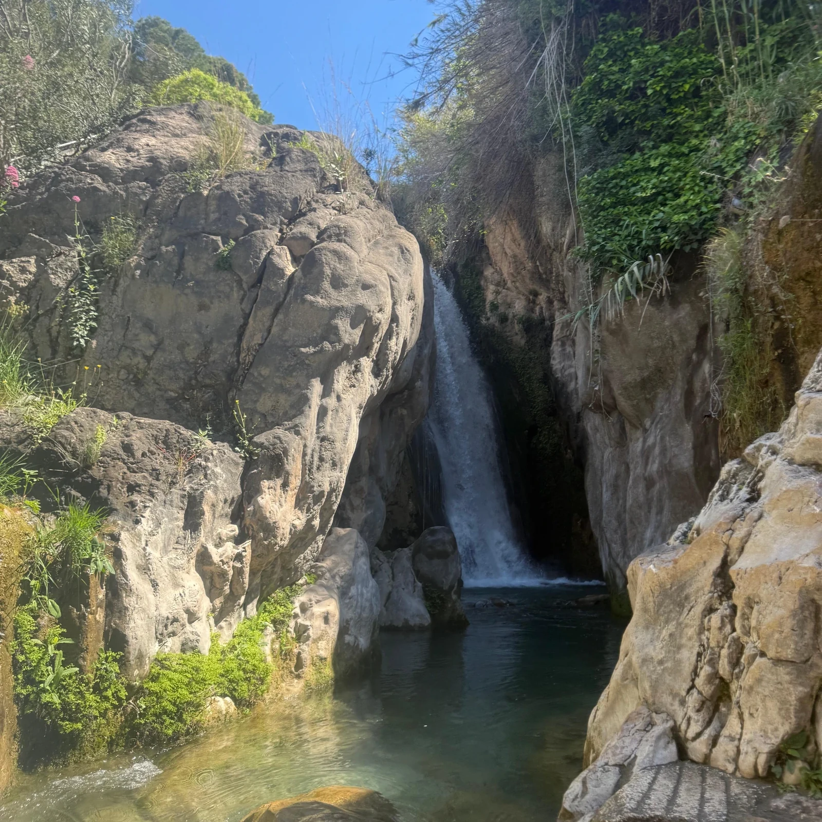 Excursion aux cascades d’Algar avec transfert depuis Alicante