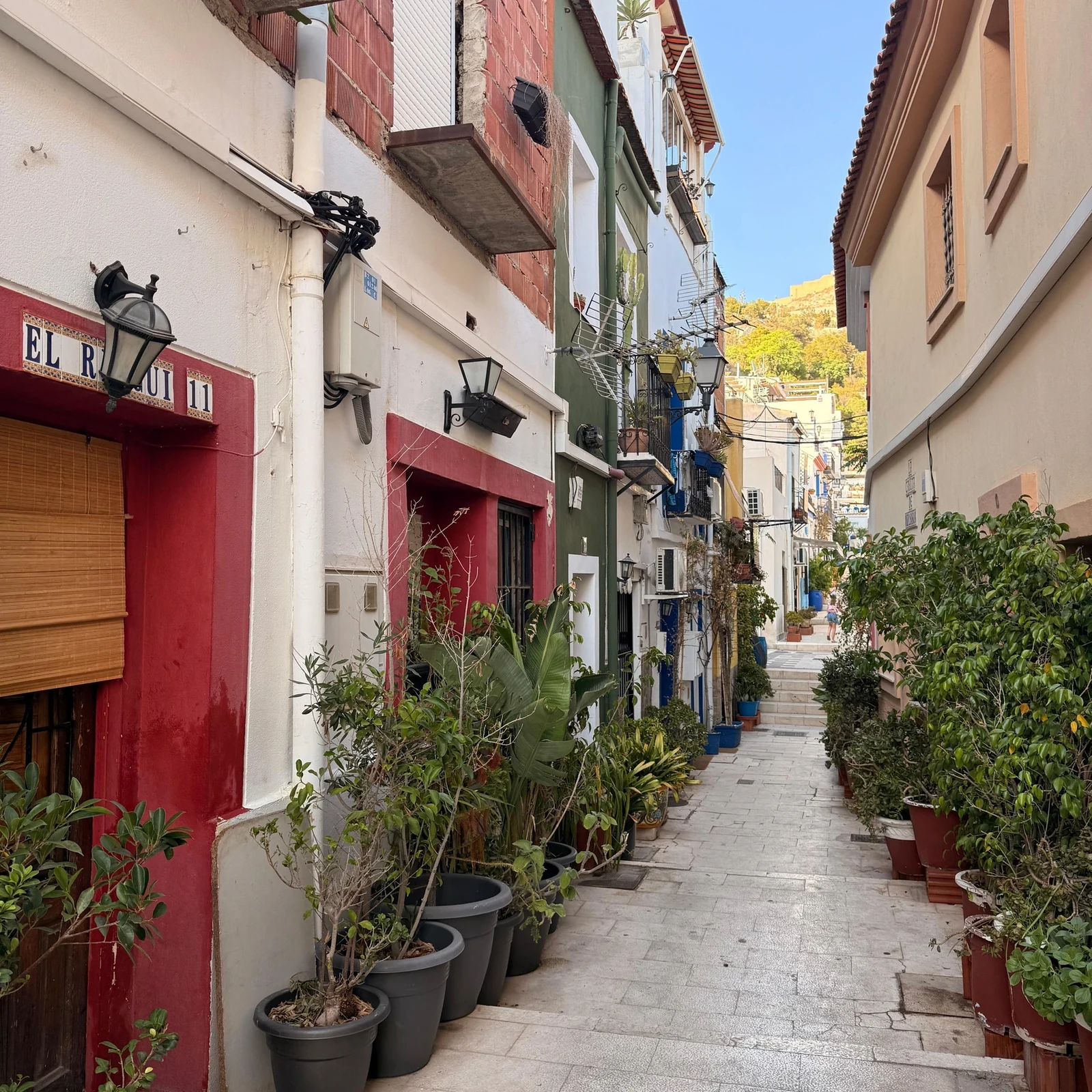 Alicante à pied : deux heures pour comprendre les strates de son histoire