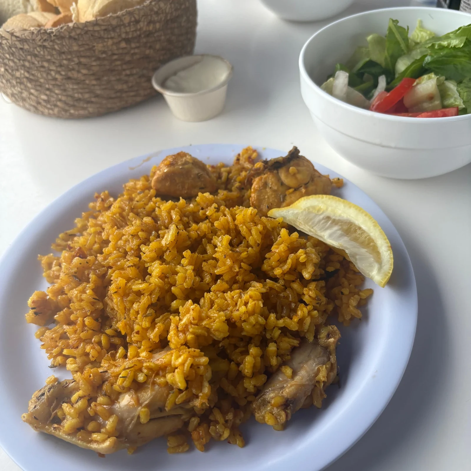 Von Alicante nach Tabarca im Katamaran: 6 Stunden Segeln, Baden und Mittagessen