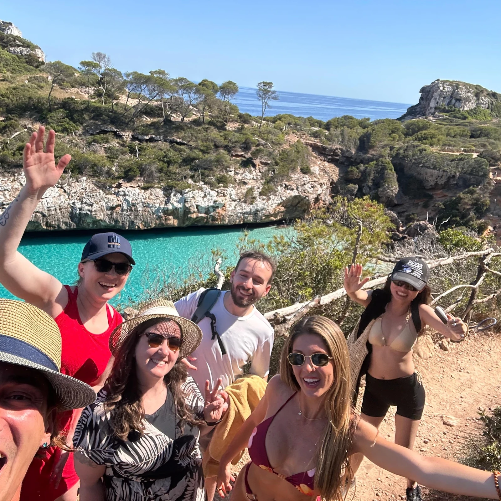 Playas, piscinas naturales y Cuevas del Drach en un día por Mallorca