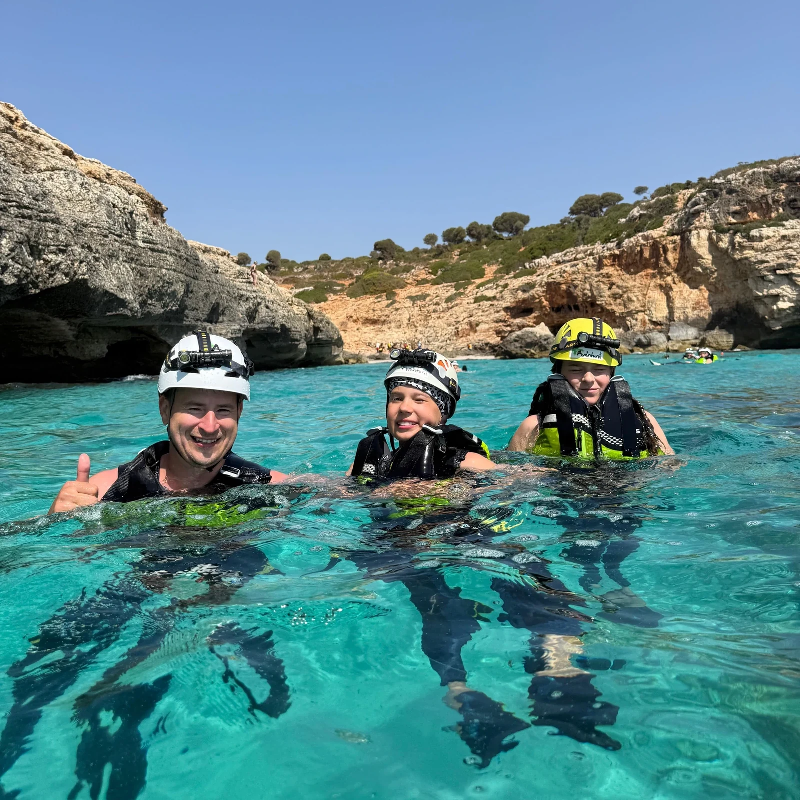 Senderismo, rápel y cueva marina en Estany d'en Mas
