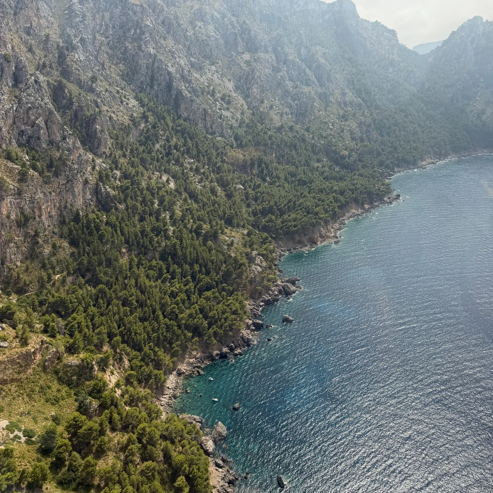 Hubschrauberrundflug auf Mallorca: Wähle, wie weit du fliegen möchtest
