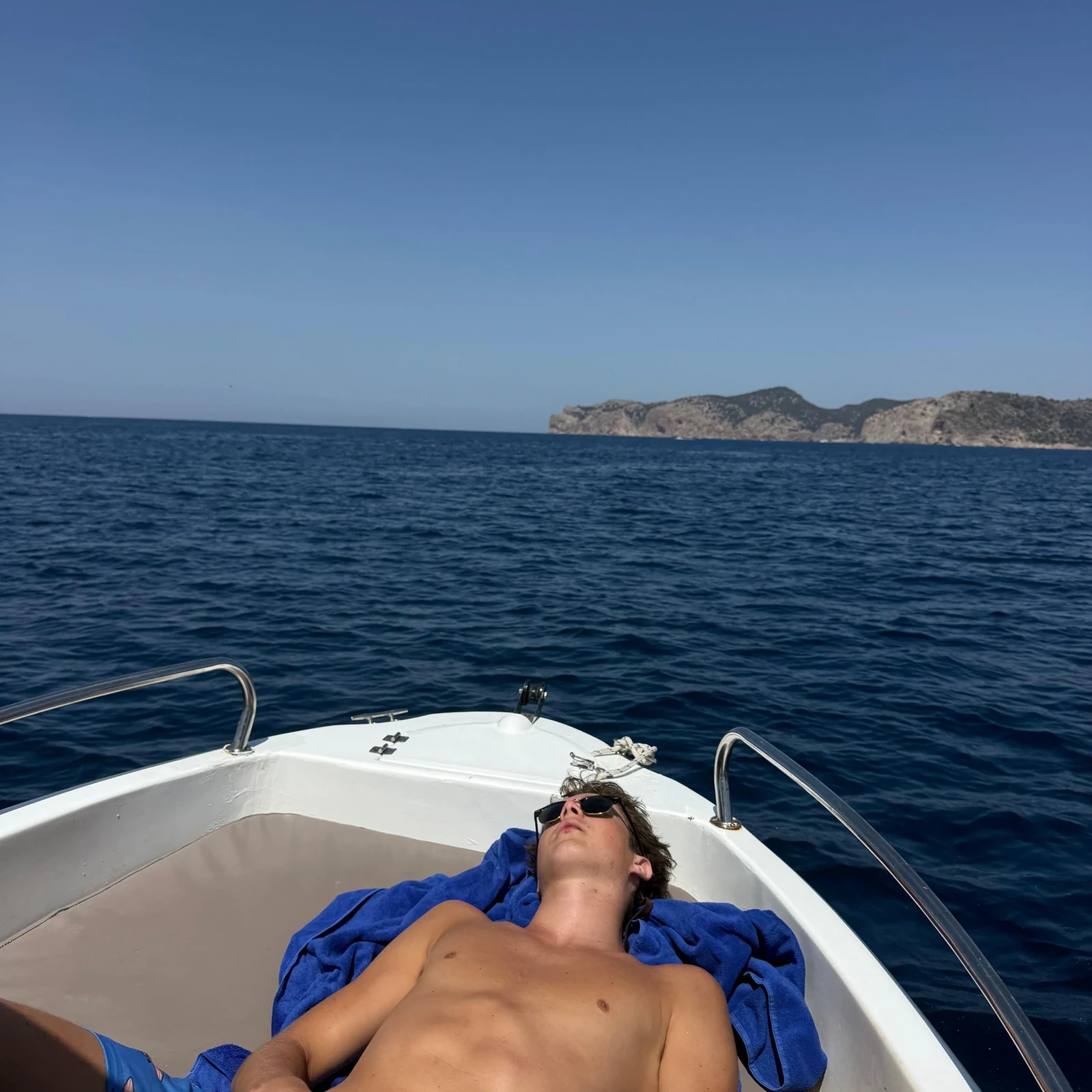Pilotez votre propre bateau à Santa Ponsa, sans permis